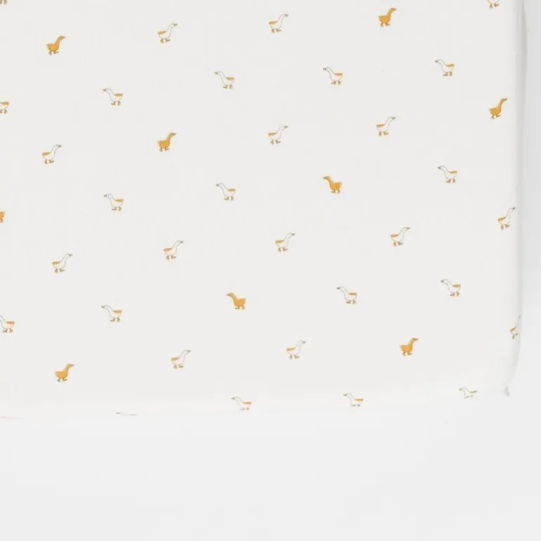 Hatchlings Crib Sheet