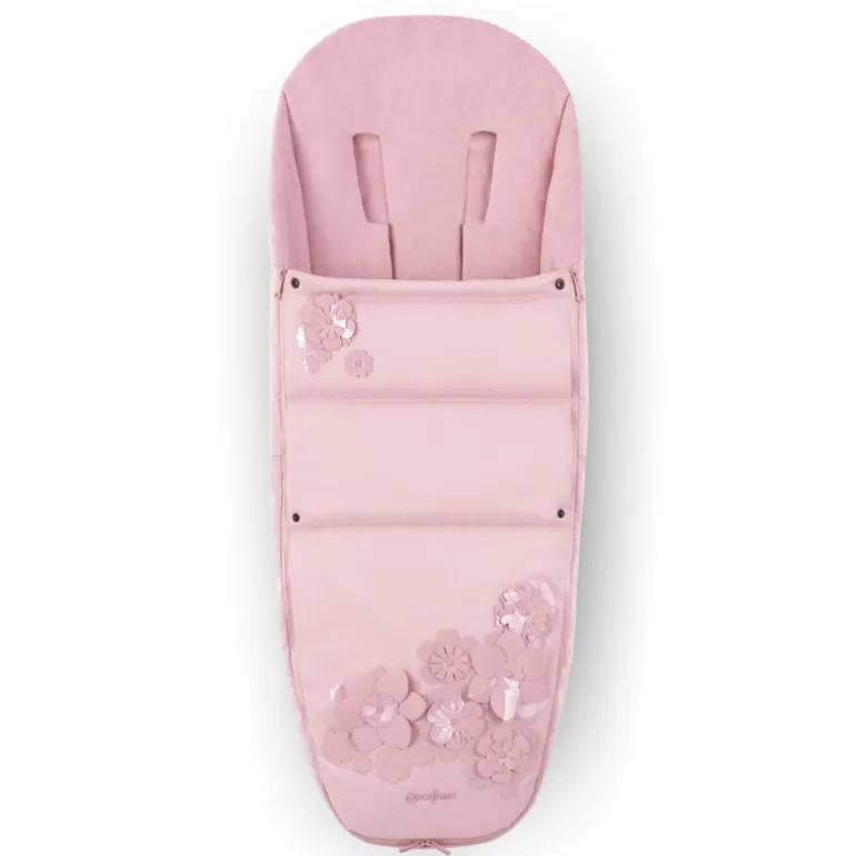 Platinum Footmuff - Simply Flowers